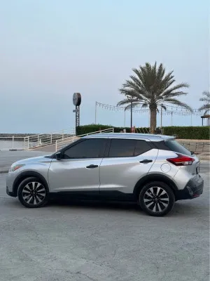 2020 Nissan KICKS