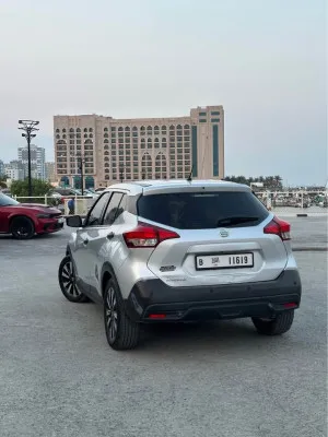 2020 Nissan KICKS