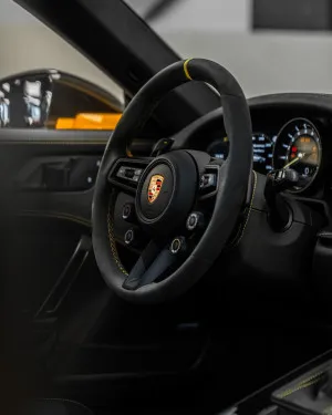 2025 بورش جي تي ٣ ار اس