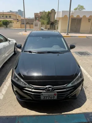 2020 Hyundai Elentra in dubai