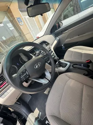 2020 Hyundai Elentra