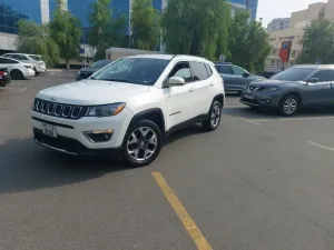 2021 Jeep Compass in dubai