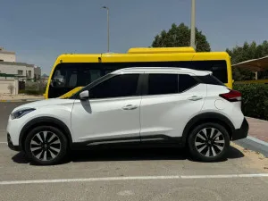 2017 Nissan KICKS