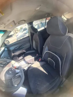 2017 Nissan KICKS