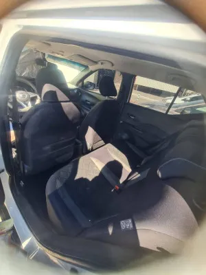 2017 Nissan KICKS