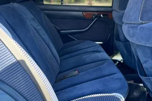 1991 Mercedes-Benz 300