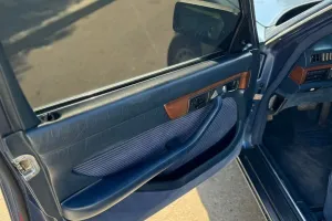 1991 Mercedes-Benz 300