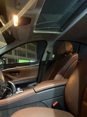 2011 BMW 5-Series