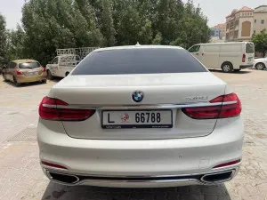 2017 بي أم دابليو الفئة - 7  