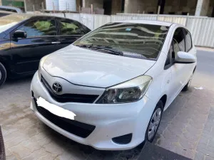 2012 تويوتا ياريس in dubai