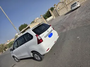 2019 تويوتا أفانزا