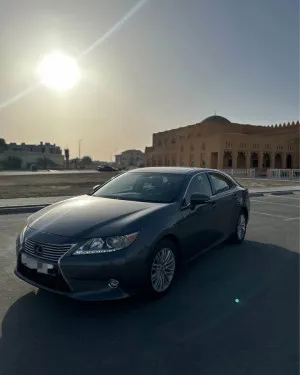 2014 Lexus ES