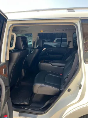 2015 Infiniti QX80