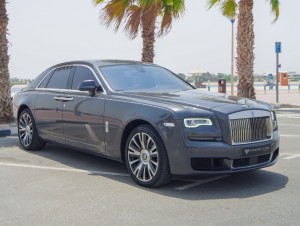 Rolls Royce Ghost Stars Full option 