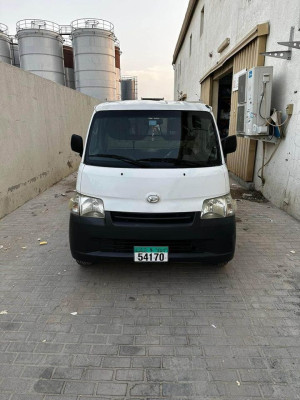 2016 Daihatsu Sirion in dubai