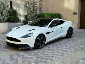 2018 Aston Martin Vanquish in dubai