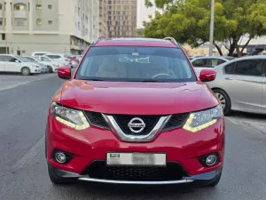 2015 نيسان اكس تريل in dubai