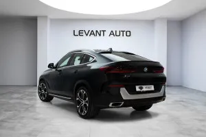2021 BMW X6