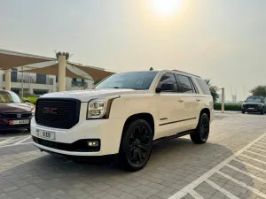 2015 GMC Yukon in dubai