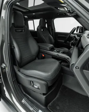 2025 Land Rover Defender