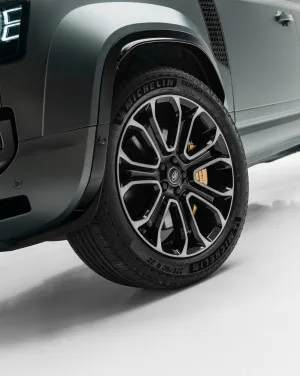 2025 Land Rover Defender