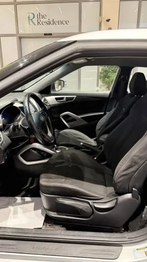 2017 Hyundai Veloster