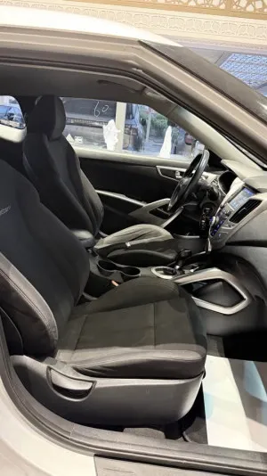 2017 Hyundai Veloster