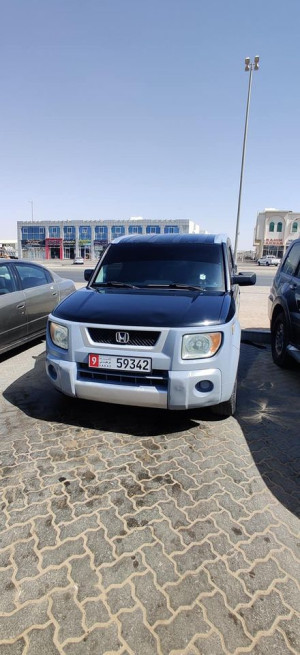2003 Honda Element in dubai