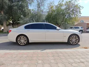 2011 BMW 7-Series