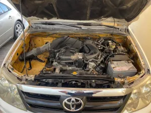 2006 Toyota Fortuner