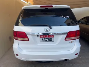 2006 Toyota Fortuner