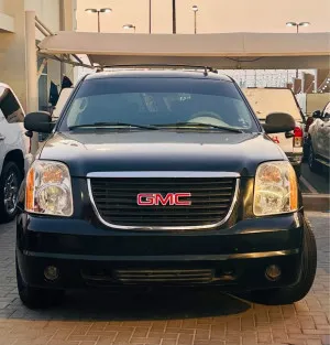 2013 GMC Yukon in dubai