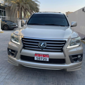 2015 Lexus LX in dubai