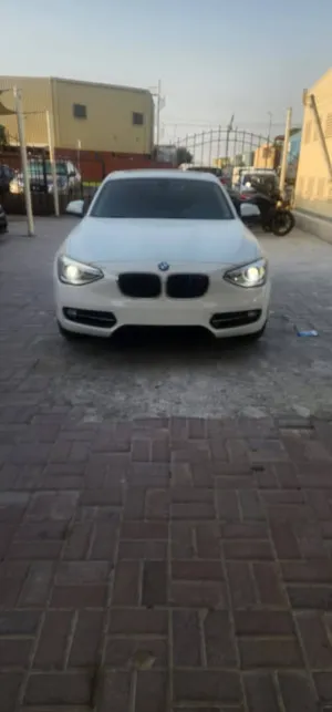2013 بي أم دابليو الفئة - 1