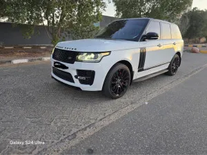 2014 Land Rover Range Rover in dubai