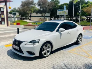 2014 Lexus IS 350 in dubai