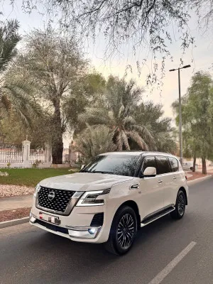 2015 نيسان باترول  in dubai
