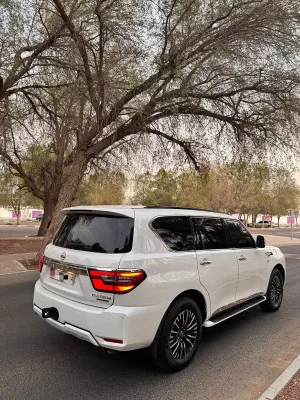 2015 نيسان باترول 