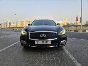 2018 Infiniti Q70 in dubai