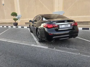 2018 Infiniti Q70