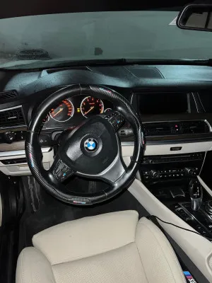 2012 BMW 5-Series