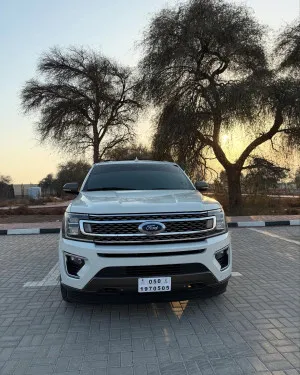 2021 فورد اكبيديشن in dubai