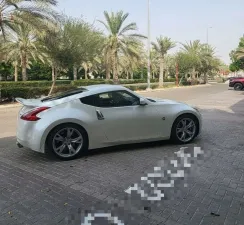 2010 نيسان ٣٧٠Z