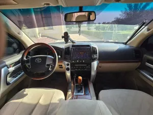 2012 Toyota Land Cruiser