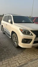 2014 Lexus LX 570