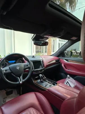 2017 Maserati LEVANTE