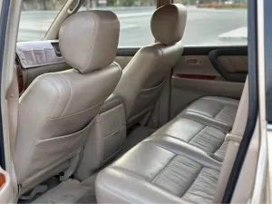 2004 Toyota Land Cruiser