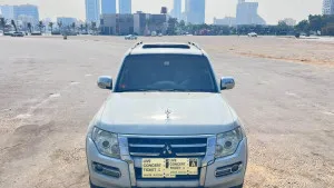 2015 Mitsubishi Pajero in dubai