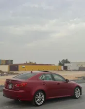 2010 لكزس اي اس