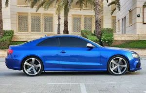 2011 اودي ار اس ٥